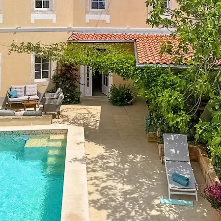 5 Bedroom Amazing In Ferienhaus Novi Vinodolski